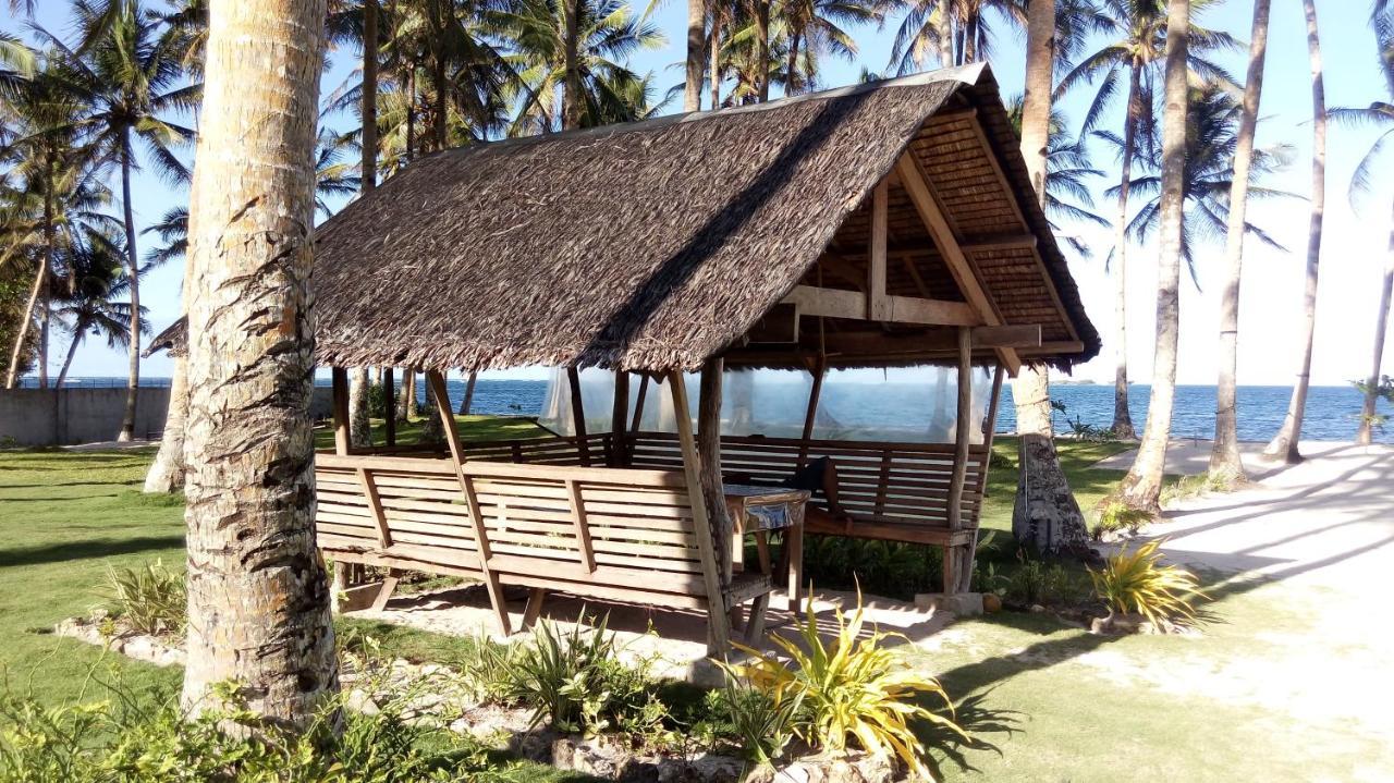 Private Beachfront Villa In Siargao General Luna  Exterior photo