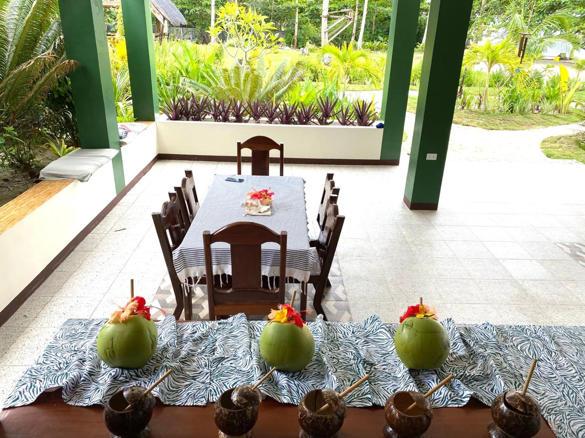 Private Beachfront Villa In Siargao General Luna  Exterior photo