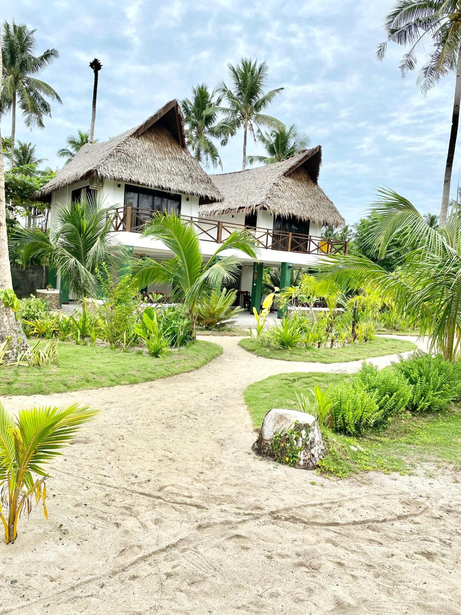 Private Beachfront Villa In Siargao General Luna  Exterior photo
