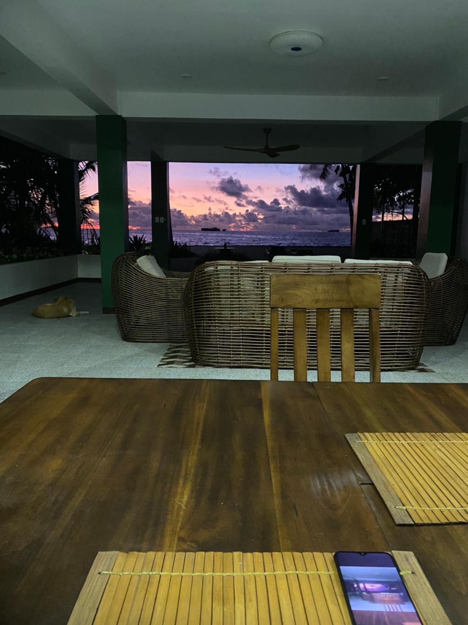 Private Beachfront Villa In Siargao General Luna  Exterior photo